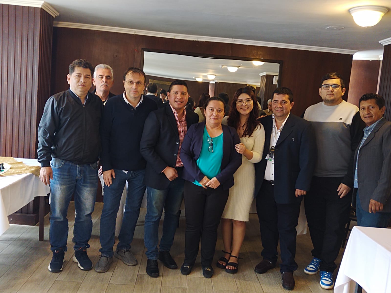 ATAHUALPA EQUIPO DE TRABAJO Y ORGANIZACION